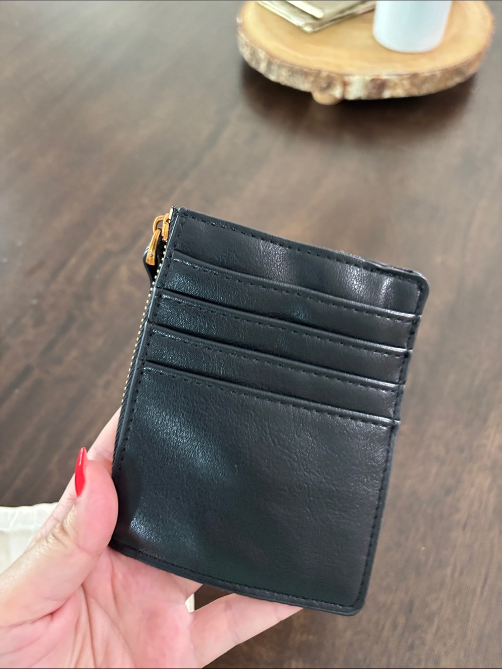 NWOT Vovia Black Leather Card Pouch with Gold Accent - Picture 2 of 4